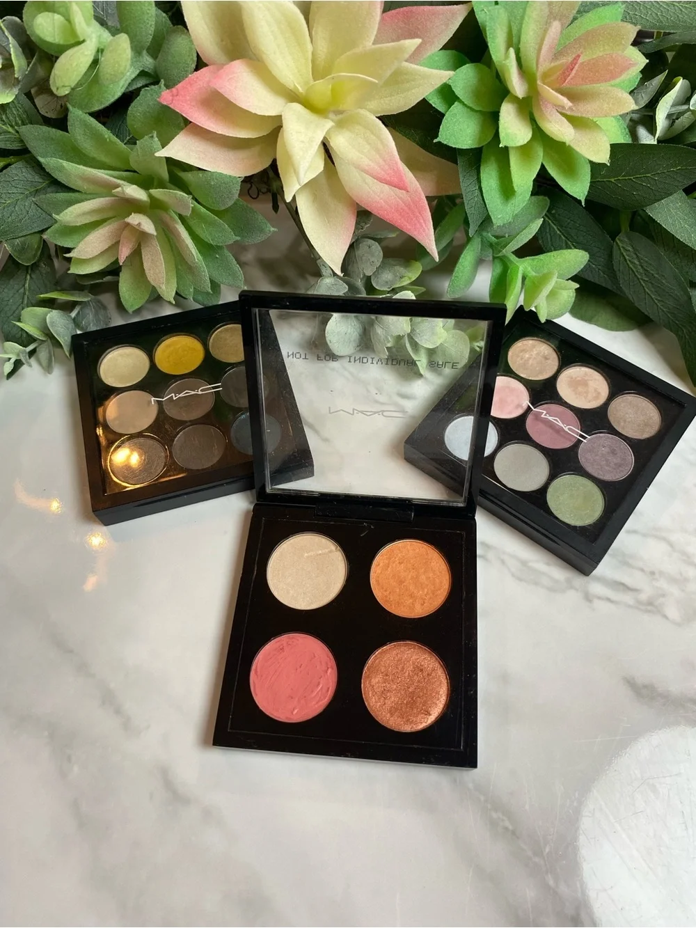 MAC Cosmetics (Discontinued) Call Me Bubbles Eyeshadow Quad